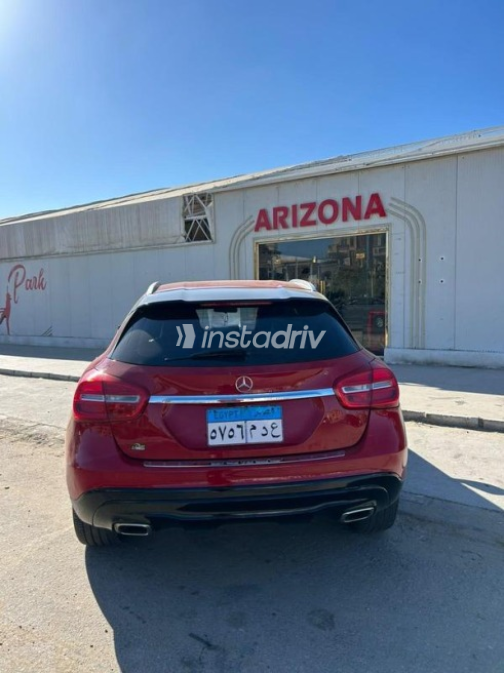 Mercedes GLA 200 2015 Red Automatic Used for Sale in Tanta - 6