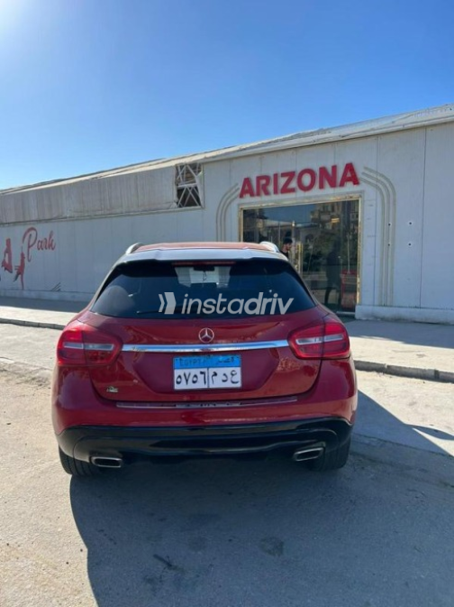 Mercedes GLA 200 2015 Red Automatic Used for Sale in Tanta - 7