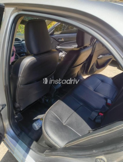 Suzuki Swift Dzire 2022 Silver Automatic Used for Sale in Cairo - 10