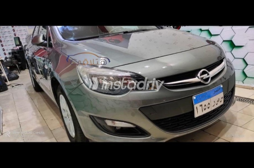 Opel Astra 2020 Dark Gray Automatic Used for Sale in Alexandria - 6