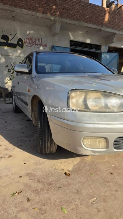 Hyundai Avante 2002 Silver Automatic Used for Sale in Giza - 4