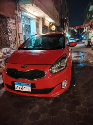 Kia Carens 2015 Red Automatic Used for Sale in Cairo