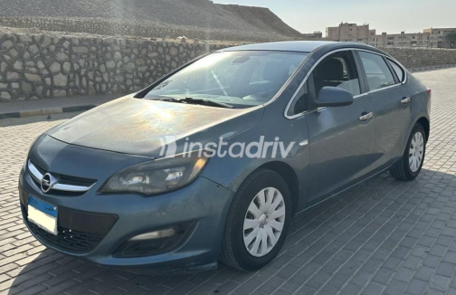 Opel Astra 2013 Blue Automatic Used for Sale in Cairo - 3