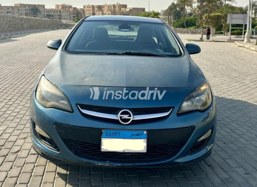 Opel Astra 2013 Blue Automatic Used for Sale in Cairo - 4