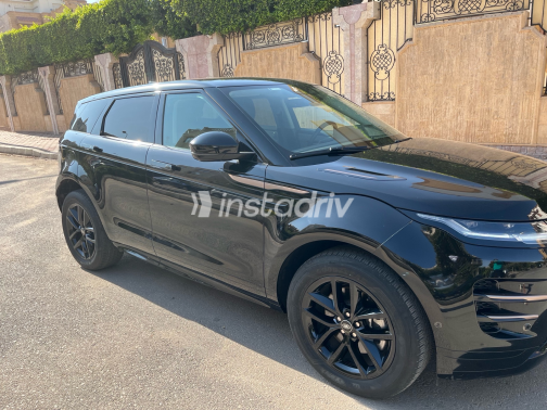 Land Rover Range Rover Evoque 2024 Black Automatic Used for Sale in Greater Cairo ( Cairo + Giza) - 3