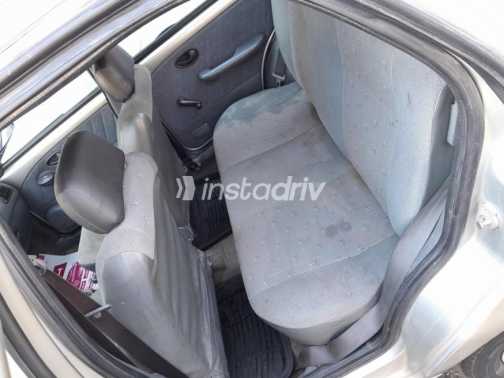 Fiat Siena 2002 Silver Manual Used for Sale in Nasr city - 7
