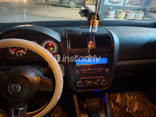 Volkswagen Jetta 2011 Silver Automatic Used for Sale in El Haram - 10