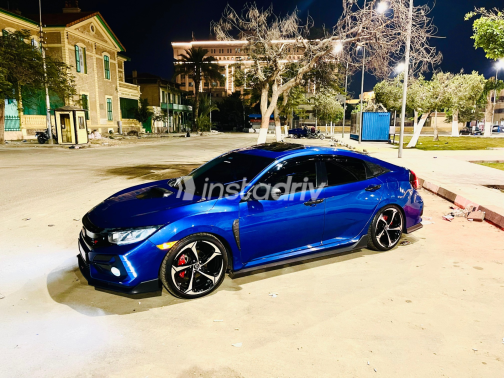 Honda Civic 2019 Blue Automatic Used for Sale in Greater Cairo ( Cairo + Giza) - 5
