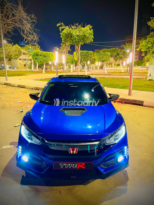 Honda Civic 2019 Blue Automatic Used for Sale in Greater Cairo ( Cairo + Giza) - 6