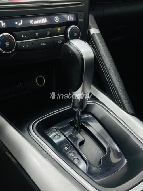 Renault Kadjar 2019 Gray Automatic Used for Sale in Greater Cairo ( Cairo + Giza) - 6