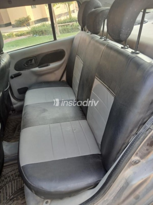 Renault Clio 2004 Petroleum Manual Used for Sale in 6 October - 8