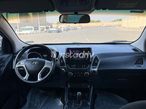 Hyundai IX 35 2015 Gray Automatic Used for Sale in Heliopolis - 8