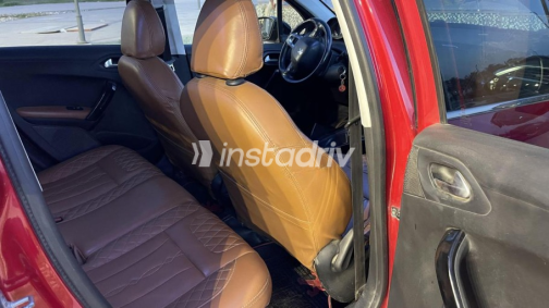 Peugeot 2008 2020 Red Automatic Used for Sale in Greater Cairo ( Cairo + Giza) - 8