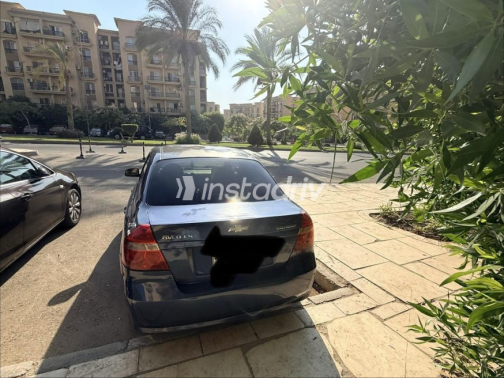 Chevrolet Aveo 2014 Blue Automatic Used for Sale in Cairo - 4
