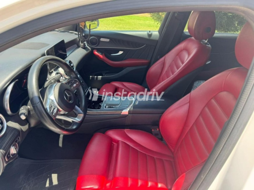 Mercedes GLC 200 2020 White Automatic Used for Sale in Madinaty - 10