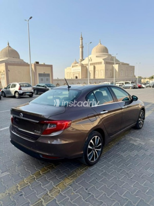 Fiat Tipo 2018 Gray Automatic Used for Sale in Heliopolis - 4