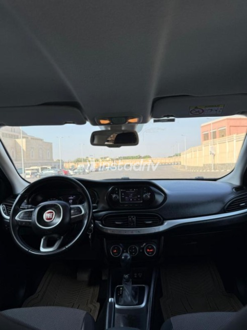 Fiat Tipo 2018 Gray Automatic Used for Sale in Heliopolis - 7