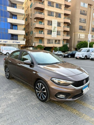 Fiat Tipo 2018 Gray Automatic Used for Sale in Heliopolis