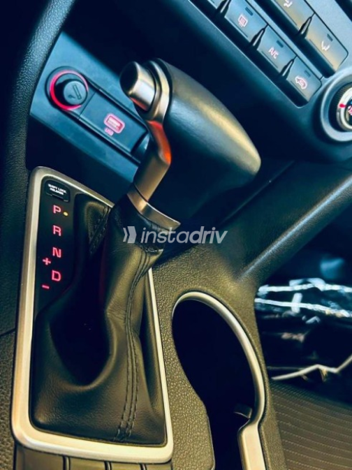 كيا سبورتاج 2022 رمادي أوتوماتيك مستعملة للبيع في بني سويف‎ - 9