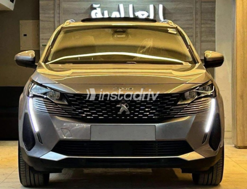 بيجو 3008 2021 رمادي أوتوماتيك مستعملة للبيع في بني سويف‎ - 8