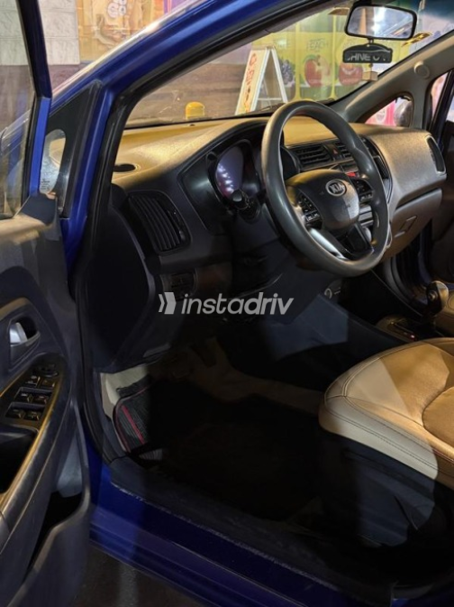 كيا ريو 2015 أزرق أوتوماتيك مستعملة للبيع في الجيزة - 5