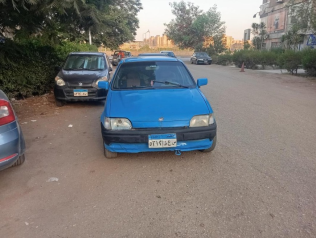 فورد فيستا 1996 أزرق يدوي مستعملة للبيع في القاهرة