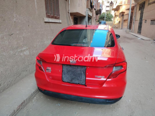 Fiat Tipo 2020 Red Manual Used for Sale in Shibin el Kom  - 8