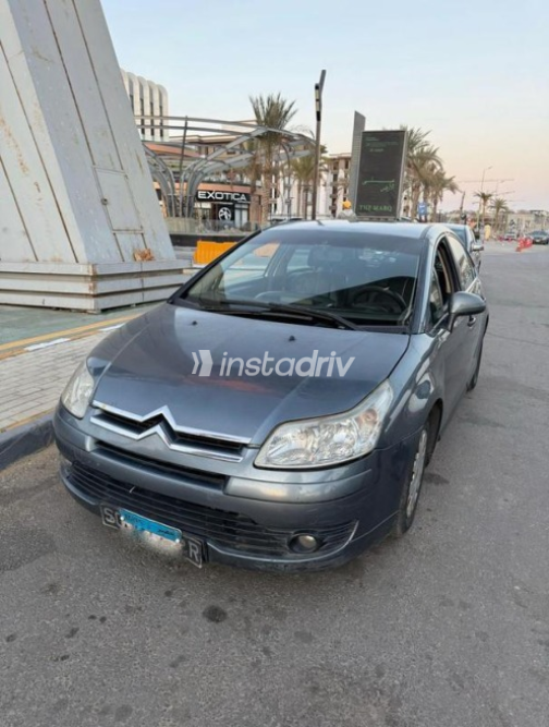Citroën C4 2006 Gray Automatic Used for Sale in Sheikh Zayed City - 1