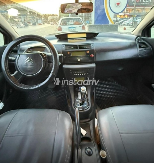 Citroën C4 2006 Gray Automatic Used for Sale in Sheikh Zayed City - 5