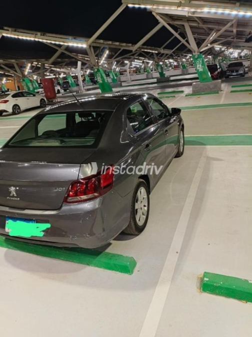 Peugeot 301 2021 Silver Automatic Used for Sale in Cairo - 3