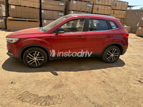 Faw X40 2018 Red Automatic Used for Sale in Greater Cairo ( Cairo + Giza) - 2