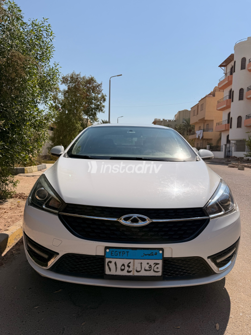 Chery Arrizo 5 2024 White CVT Used for Sale in Greater Cairo ( Cairo + Giza) - 2