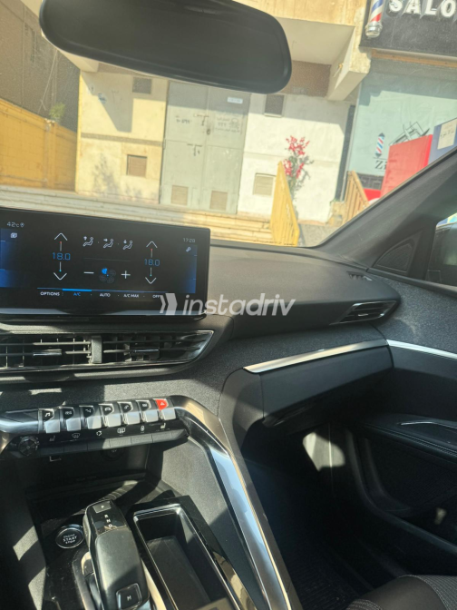 Peugeot 3008 2024 Blue Automatic Used for Sale in Greater Cairo ( Cairo + Giza) - 7