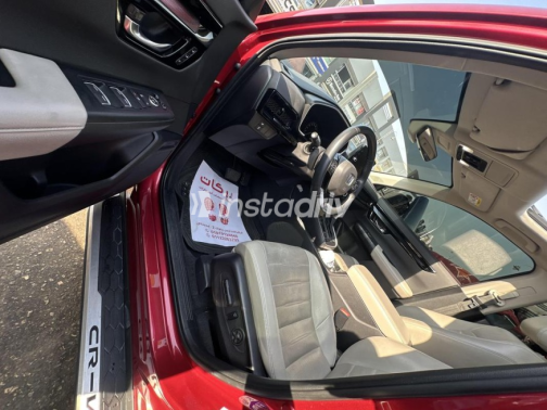 Honda CRV 2024 Dark Red Automatic Used for Sale in Madinaty - 5