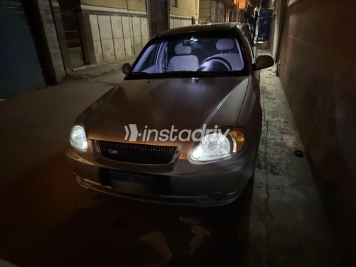 Hyundai Verna 2014 Silver Manual Used for Sale in Cairo - 4