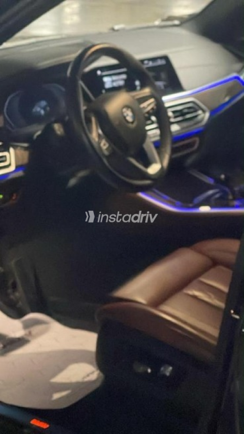 بي ام دبليو X5 2023 أسود أوتوماتيك مستعملة للبيع في القاهرة - 5