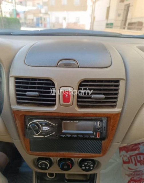 Nissan Sunny 2011 Gold Automatic Used for Sale in Ashmoun - 5