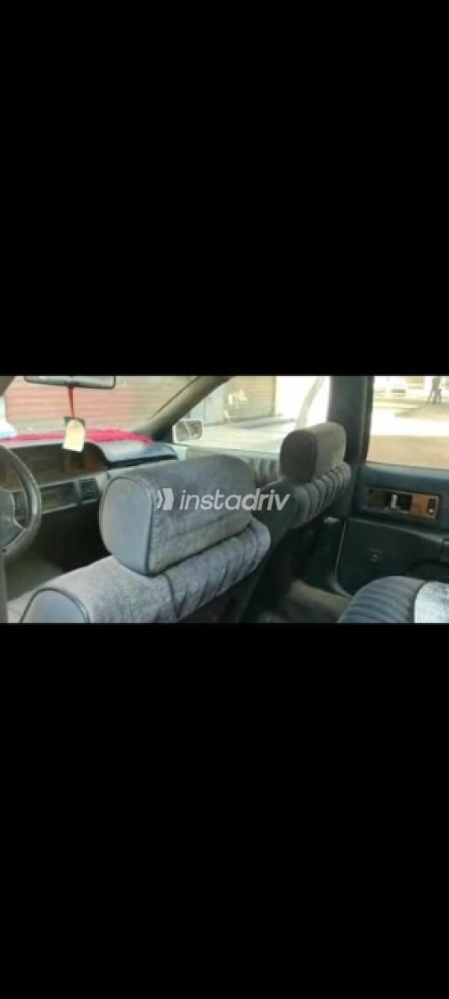 Chevrolet ssr 1992 White Automatic Used for Sale in Nasr city - 4