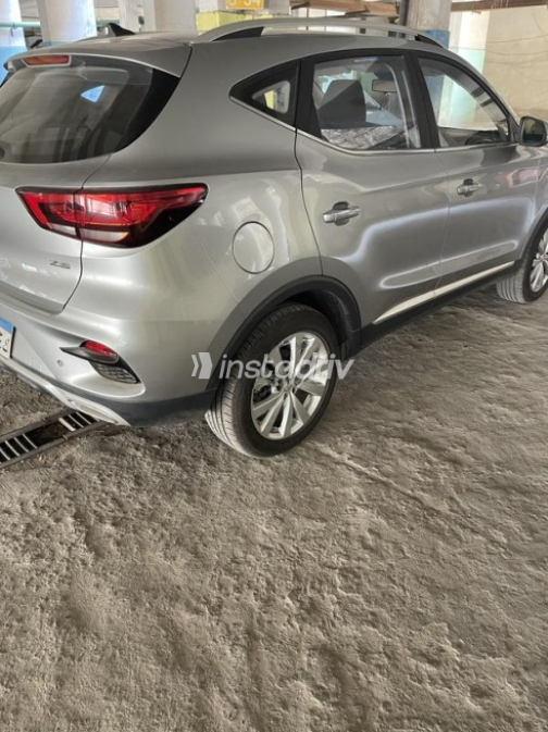 MG ZS 2025 Silver Automatic Used for Sale in Greater Cairo ( Cairo + Giza) - 4