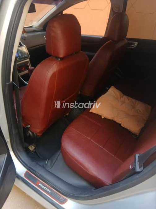 Peugeot 307 2008 Silver Automatic Used for Sale in Tanta - 5