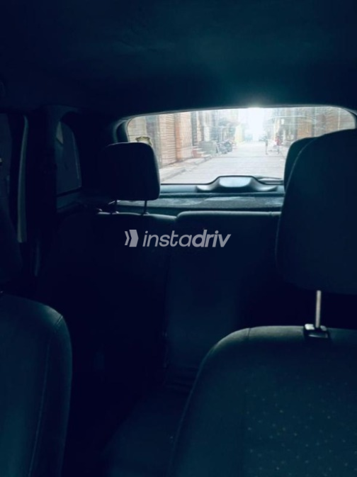 Hyundai Matrix 2001 White Automatic Used for Sale in Beheira - 10