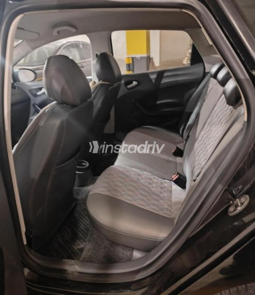 Seat Ibiza 2012 Black Automatic Used for Sale in Sheikh Zayed City - 9