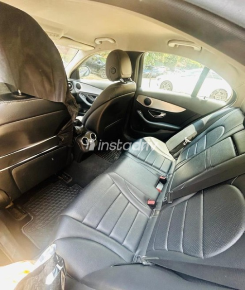 Mercedes C 180 2015 Black Automatic Used for Sale in Cairo - 6