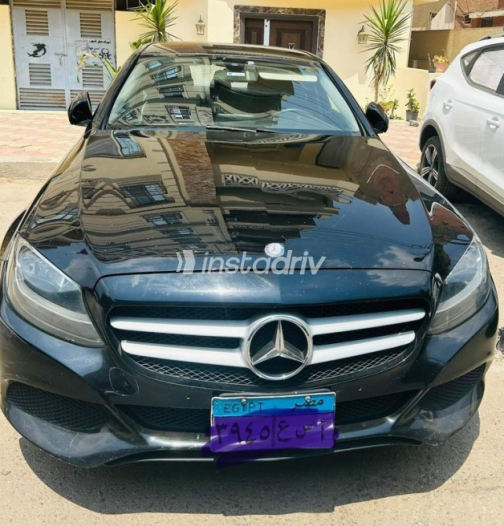 Mercedes C 180 2015 Black Automatic Used for Sale in Cairo - 7