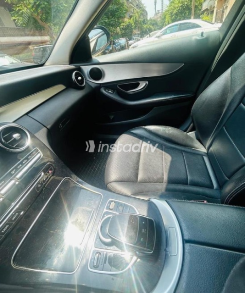 Mercedes C 180 2015 Black Automatic Used for Sale in Cairo - 8