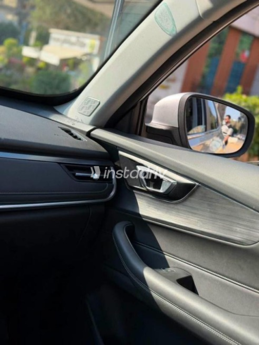 Chery Tiggo 4 Pro 2025 Silver Automatic Used for Sale in Heliopolis - 4