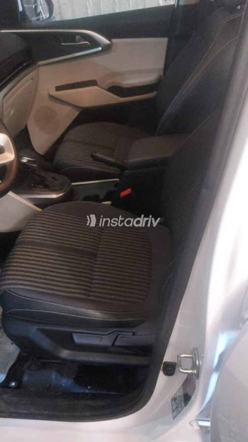 Kia Carens 2024 White Automatic Used for Sale in Greater Cairo ( Cairo + Giza) - 6