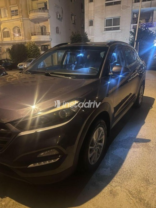 Hyundai Tucson 2018 Silver Automatic Used for Sale in 6 October - 4