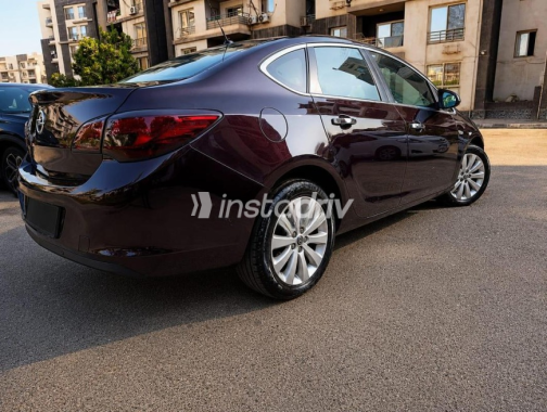 Opel Astra 2016 Black Automatic Used for Sale in Nasr city - 4