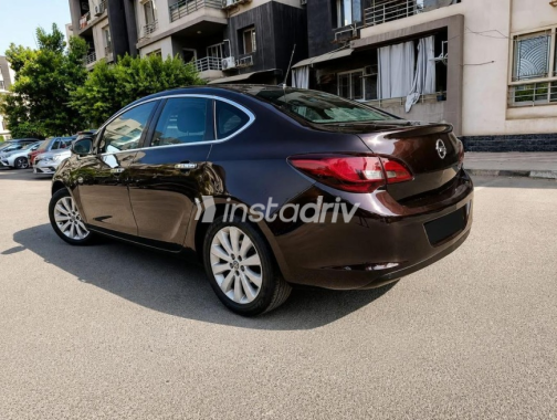 Opel Astra 2016 Black Automatic Used for Sale in Nasr city - 5